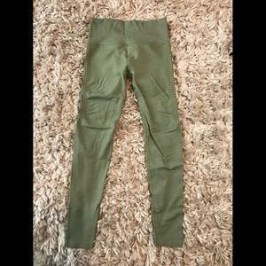 Alphalete halo leggings